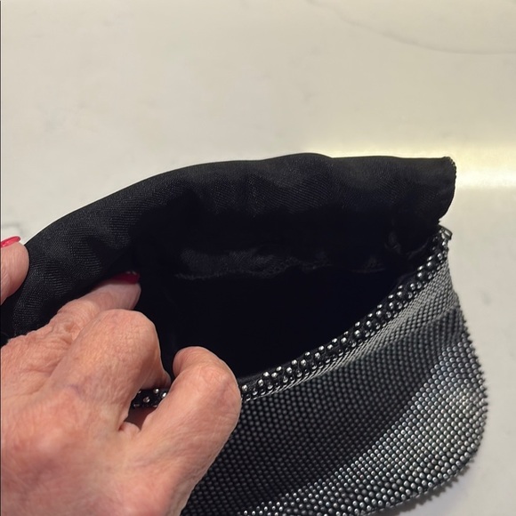 Elegant Black Beaded Clutch - Picture 3 of 4